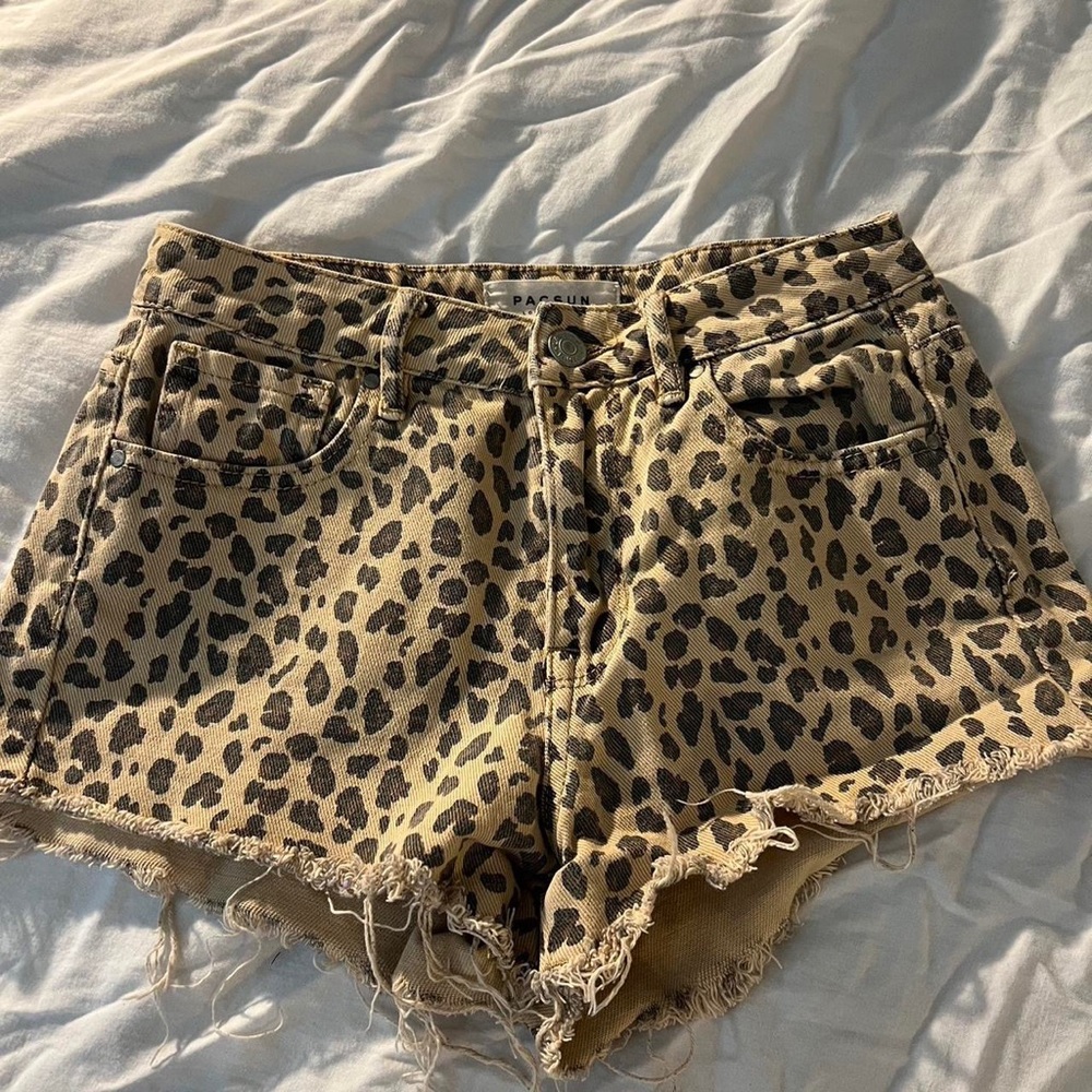 Rare Pacsun Cheetah Print Denim Shorts